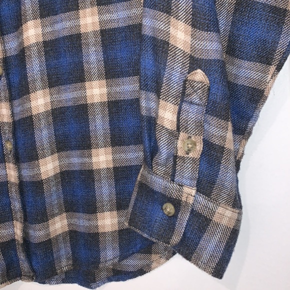 AE Flannel Men’s Medium Blue, Tan, and Cream - Picture 5 of 11